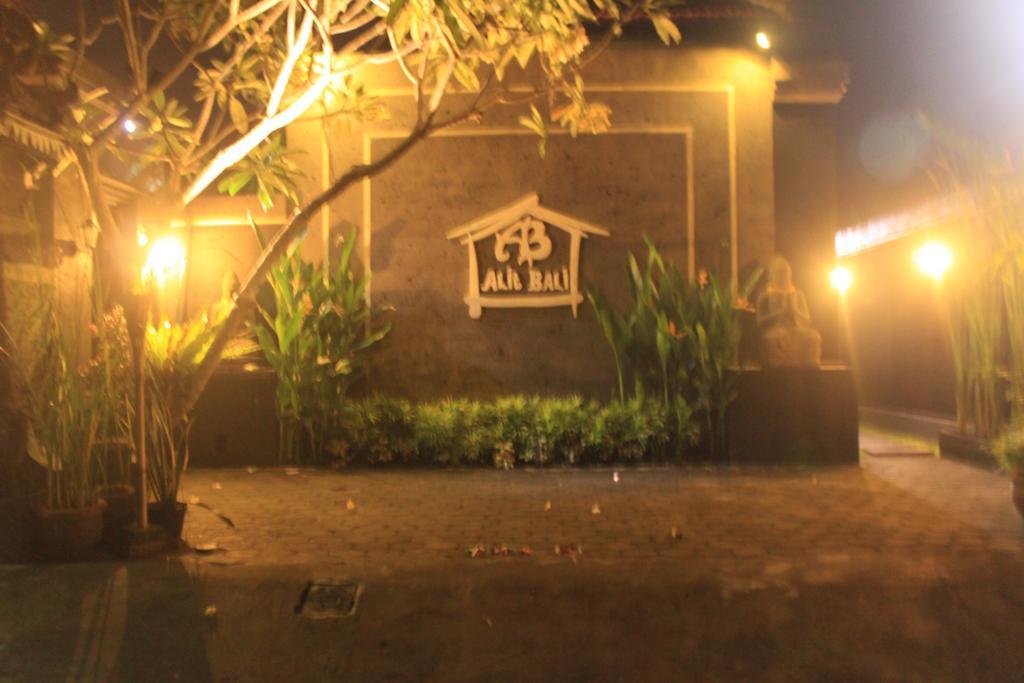 Alit Bali Villa Canggu Exterior foto
